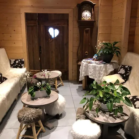 Hotel Le Schuss